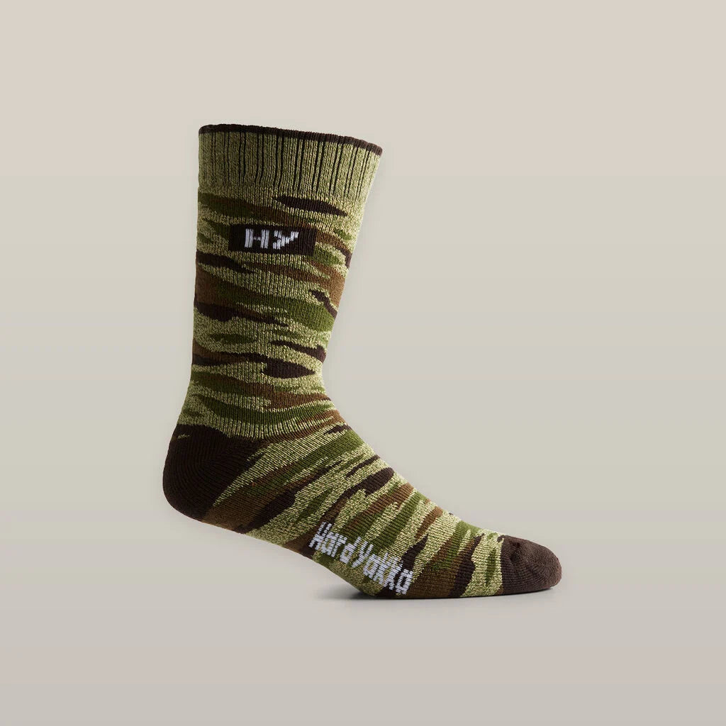 Y22943 - Hard Yakka Camo 3pk Socks & Beanie